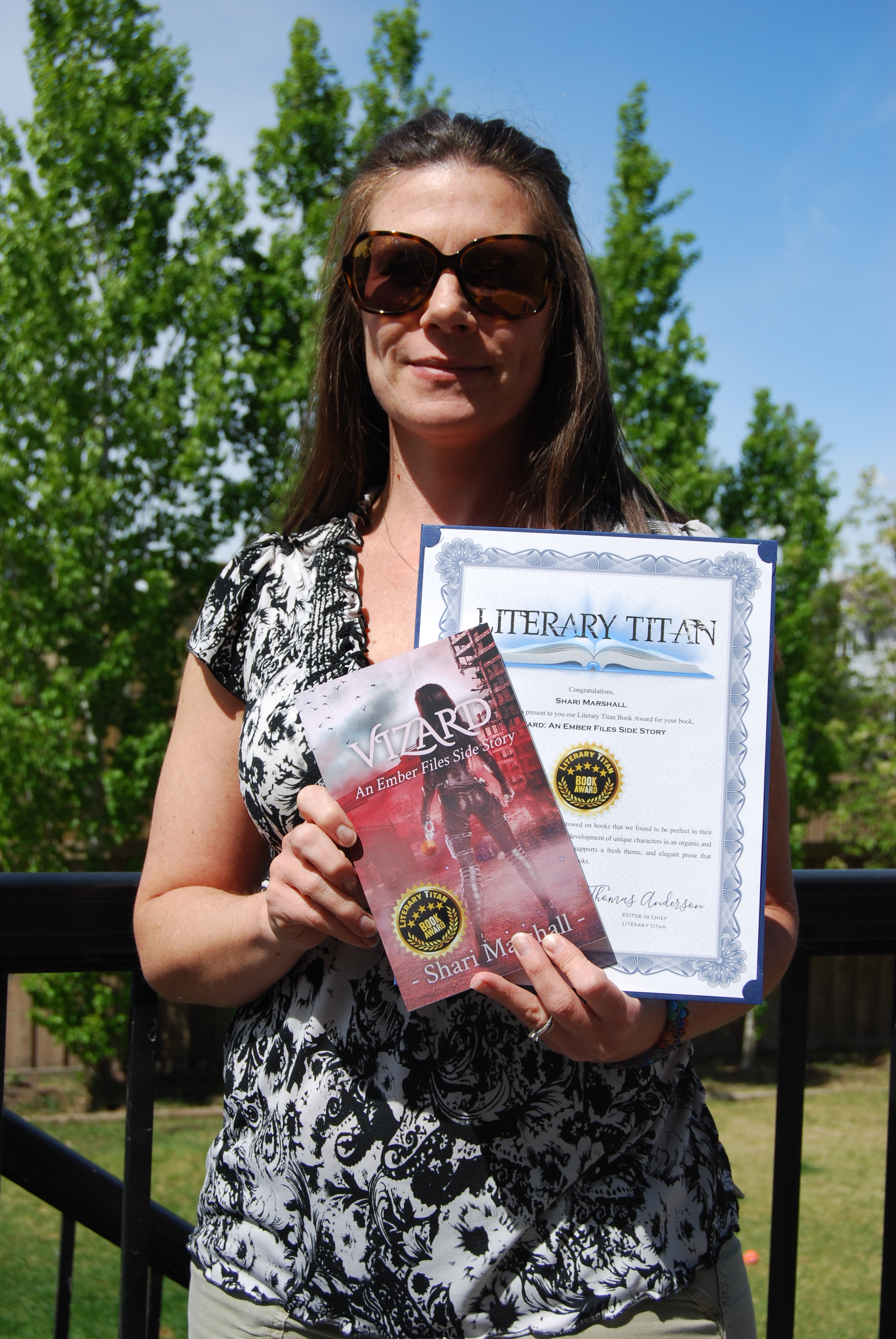 Literary Titan Gold Award Vizard